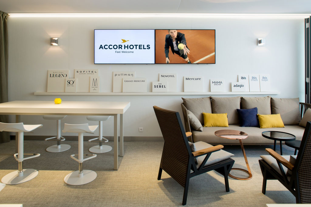 法国雅高酒店(AccorHotels)集团新LOGO